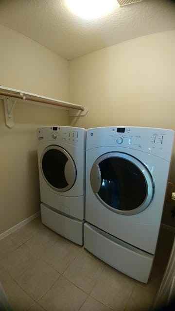 2223 Cambridge Dale Court #3 - Photo 6 of 8