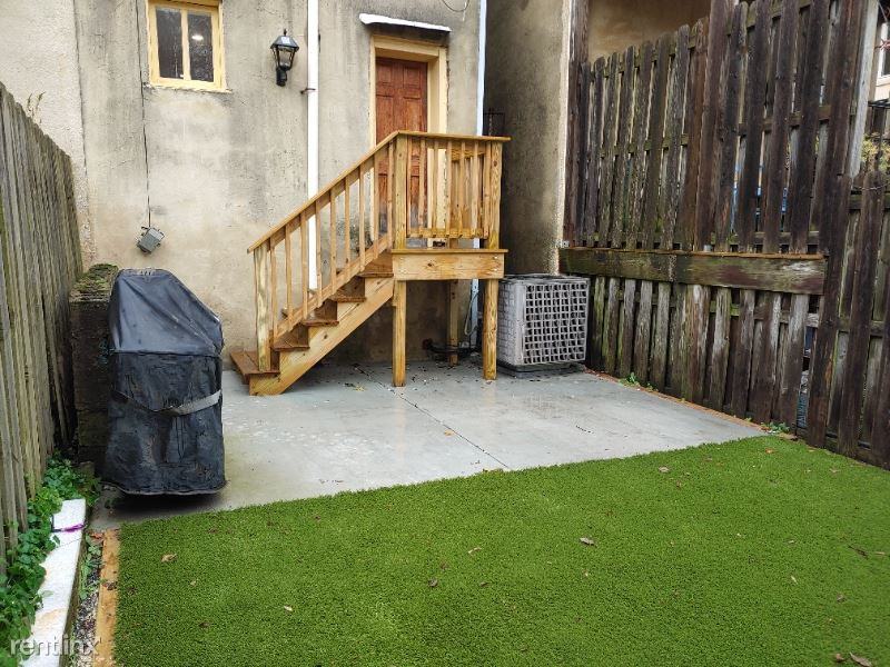 33 S Calhoun St - Photo 3 of 33