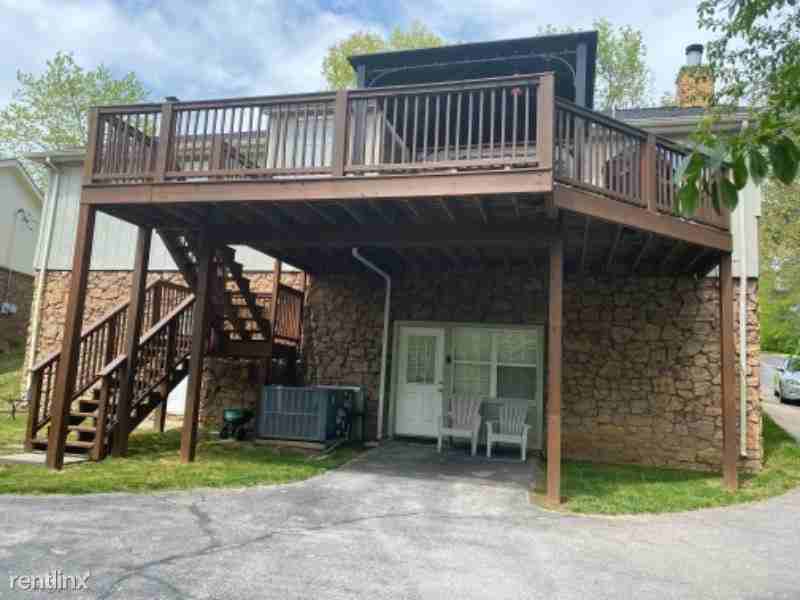 628 Belgium Dr - Photo 2 of 2