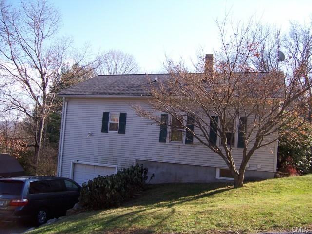 38 Knorr Ave - Photo 3 of 17