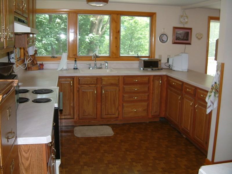 83 Goldfinch Ln - Photo 3 of 13