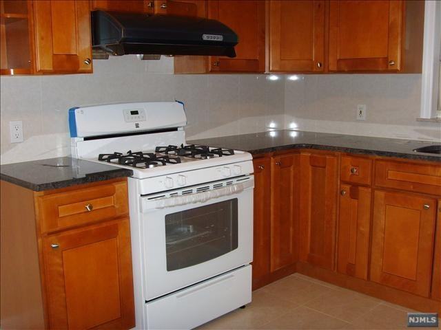 86 N Farview Ave - Photo 3 of 6