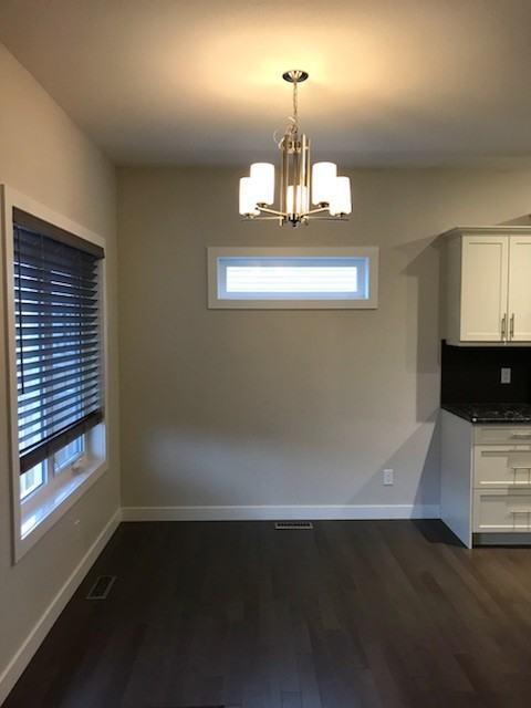 House in Vistas - Photo 2 of 8