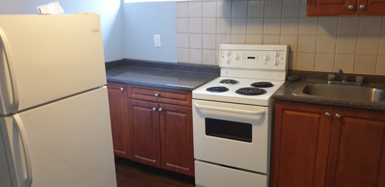 7308 Drifton Crescent - Photo 3 of 5