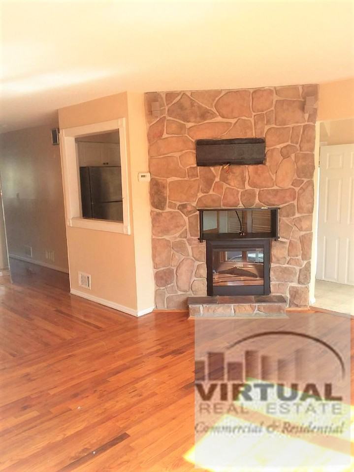 Yale St, Staten Island, NY 10303, US #1