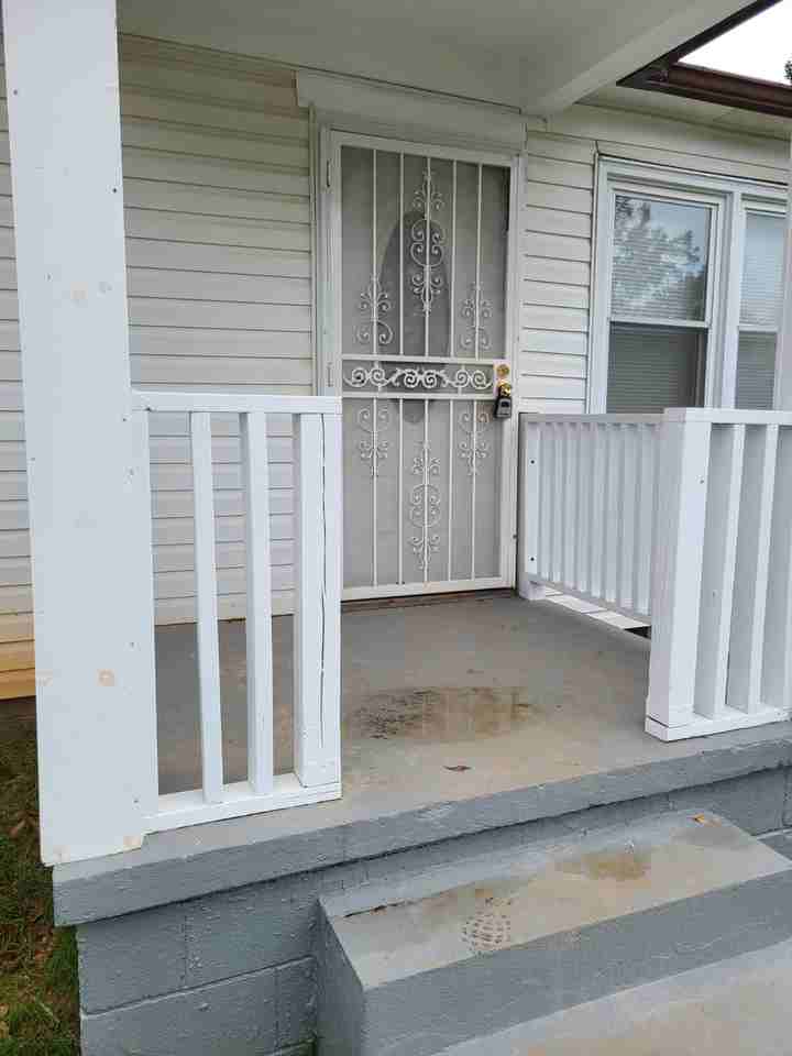 259 Thornton St Sw - Photo 2 of 9