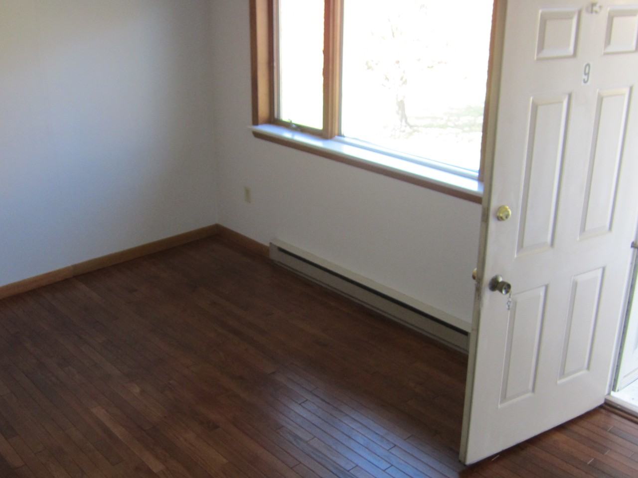 584 Douglass Dr #9 - Photo 3 of 16