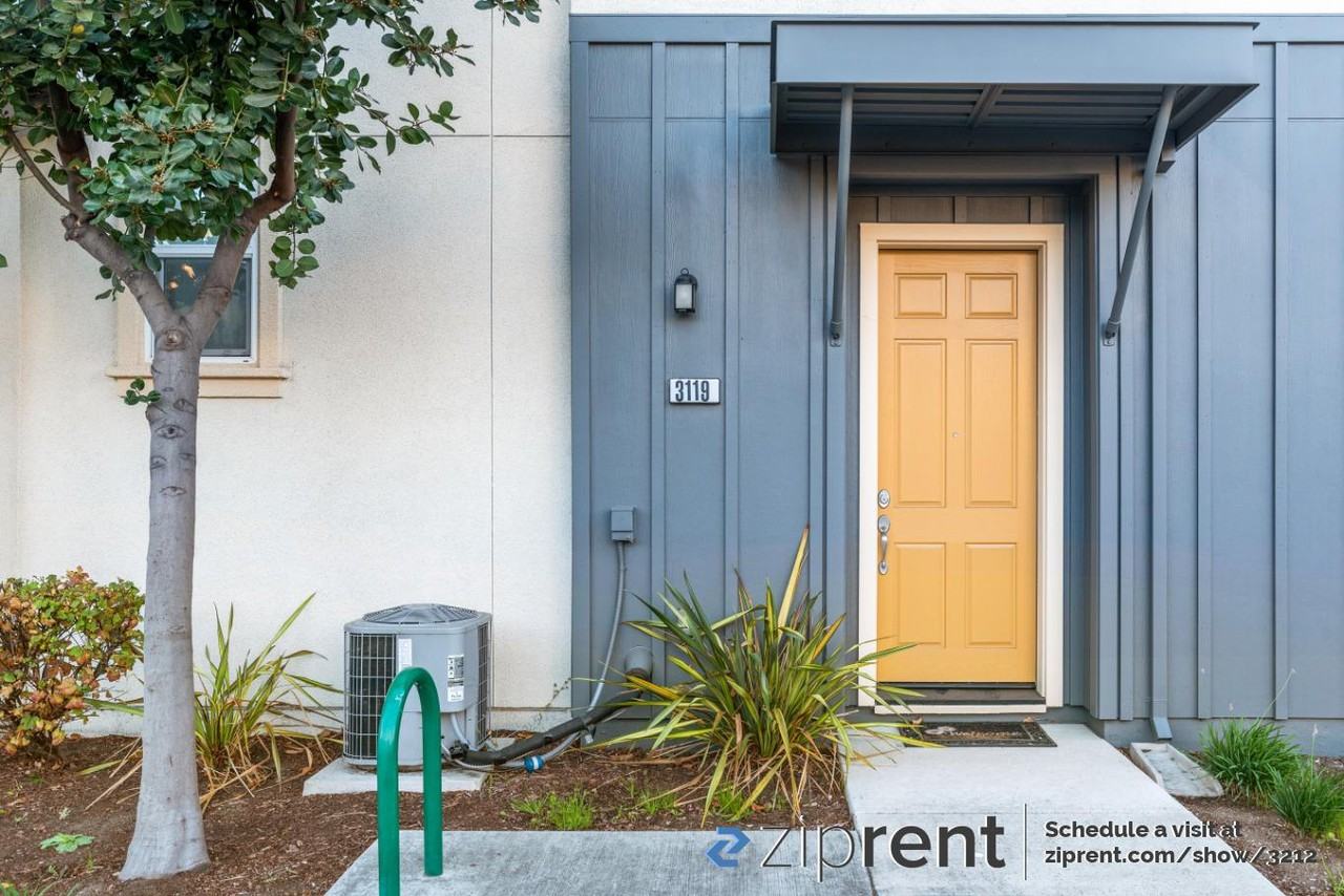 3119 Madsen St - Photo 2 of 20