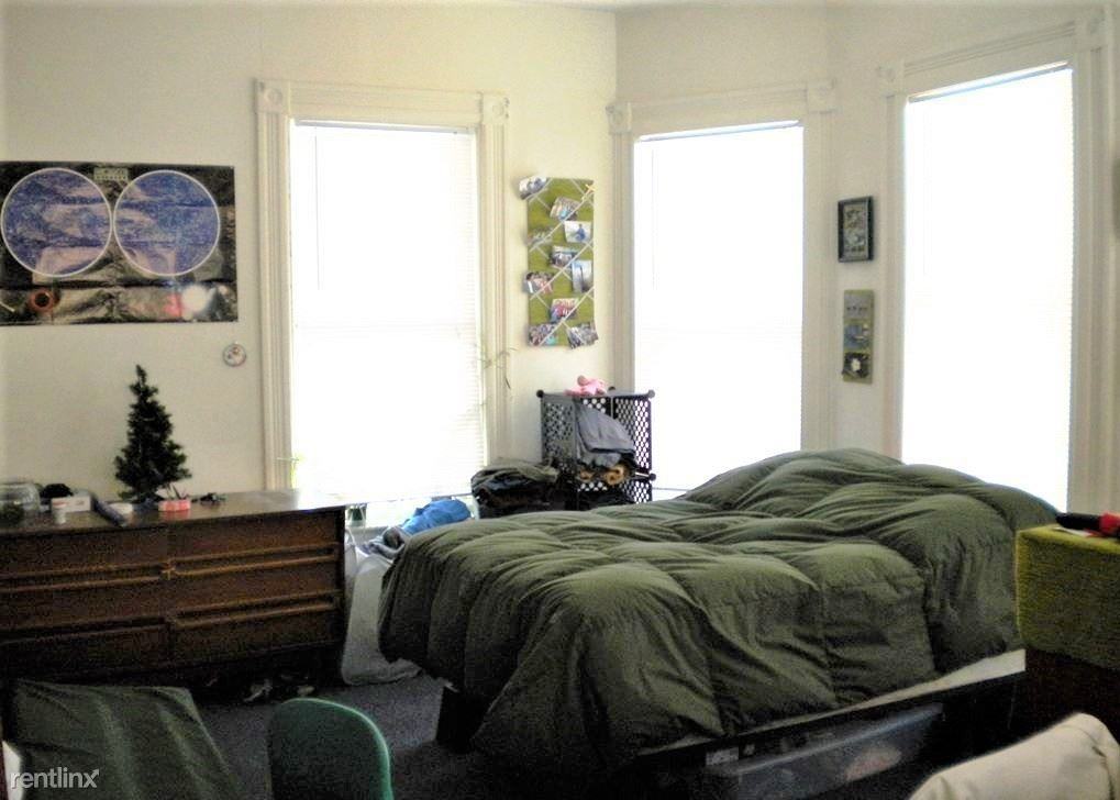 8A Hickok Pl - Photo 3 of 10