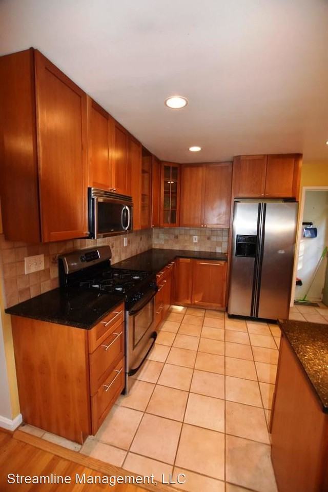 10612 Tenbrook Dr - Photo 3 of 18