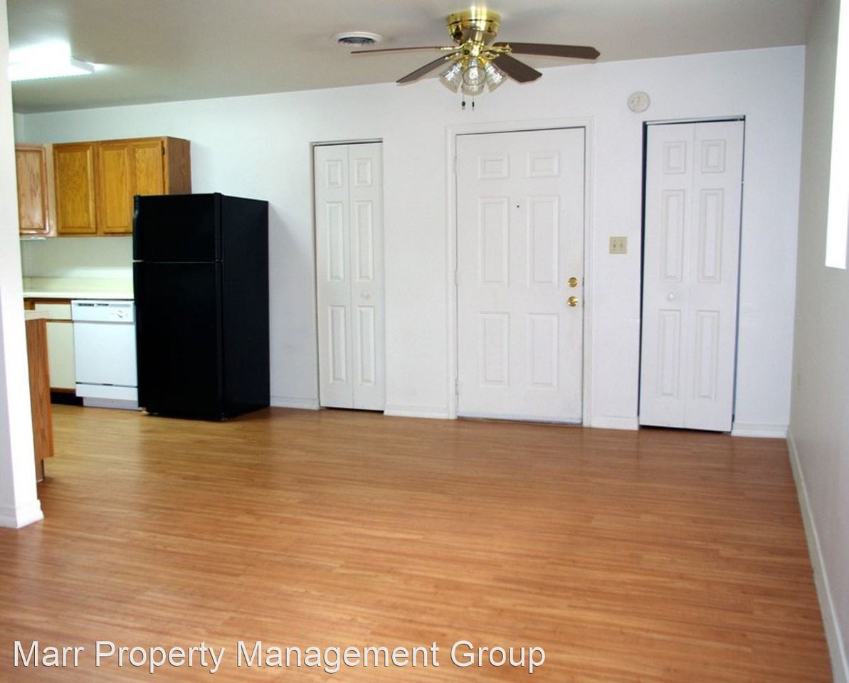 610 Race St - Photo 3 of 7