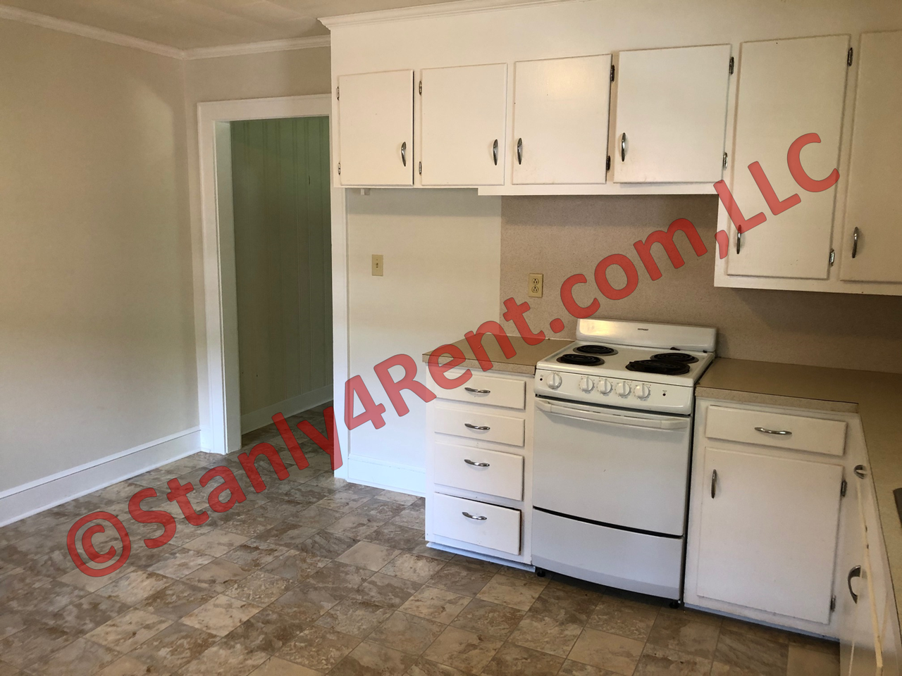 39257 Duck Rd - Photo 3 of 12