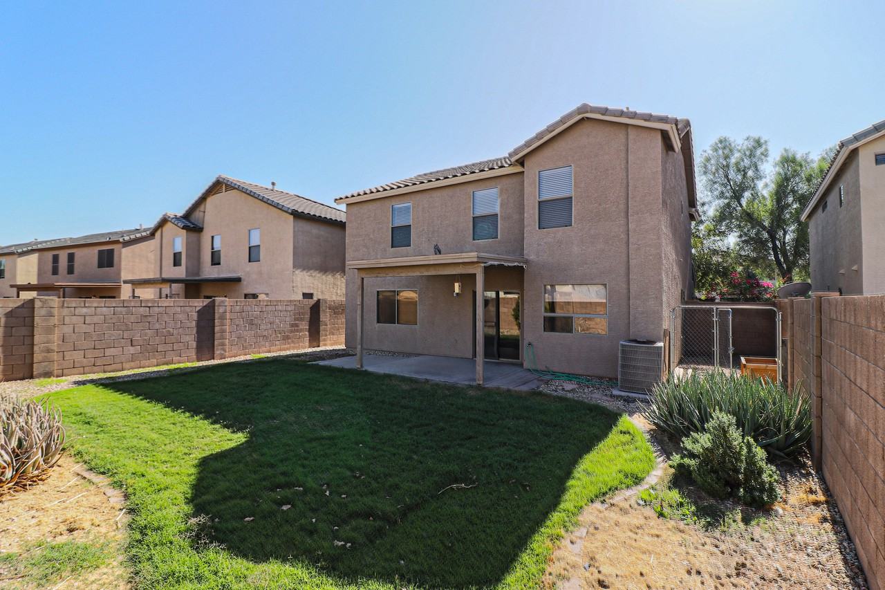 12610 W Medlock Dr - Photo 2 of 27