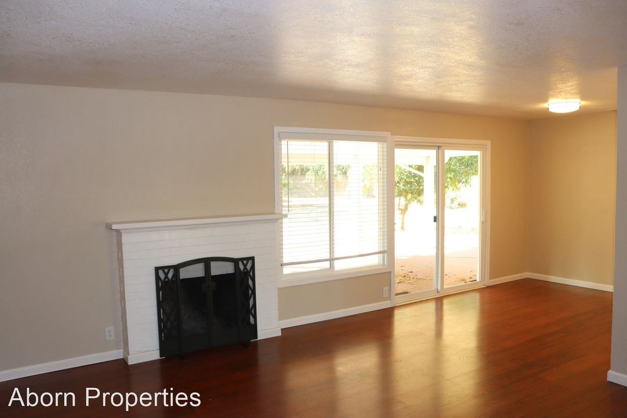 115 Memory Ln - Photo 3 of 14