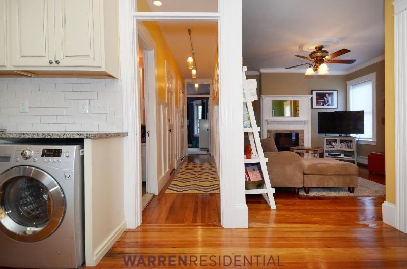 21 Sanger St 3 - Photo 3 of 11
