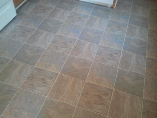 413 Annette Dr - Photo 3 of 17