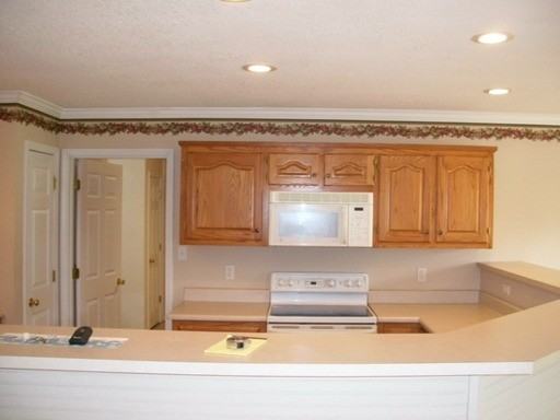 5543 Ashbrook Ln - Photo 2 of 6