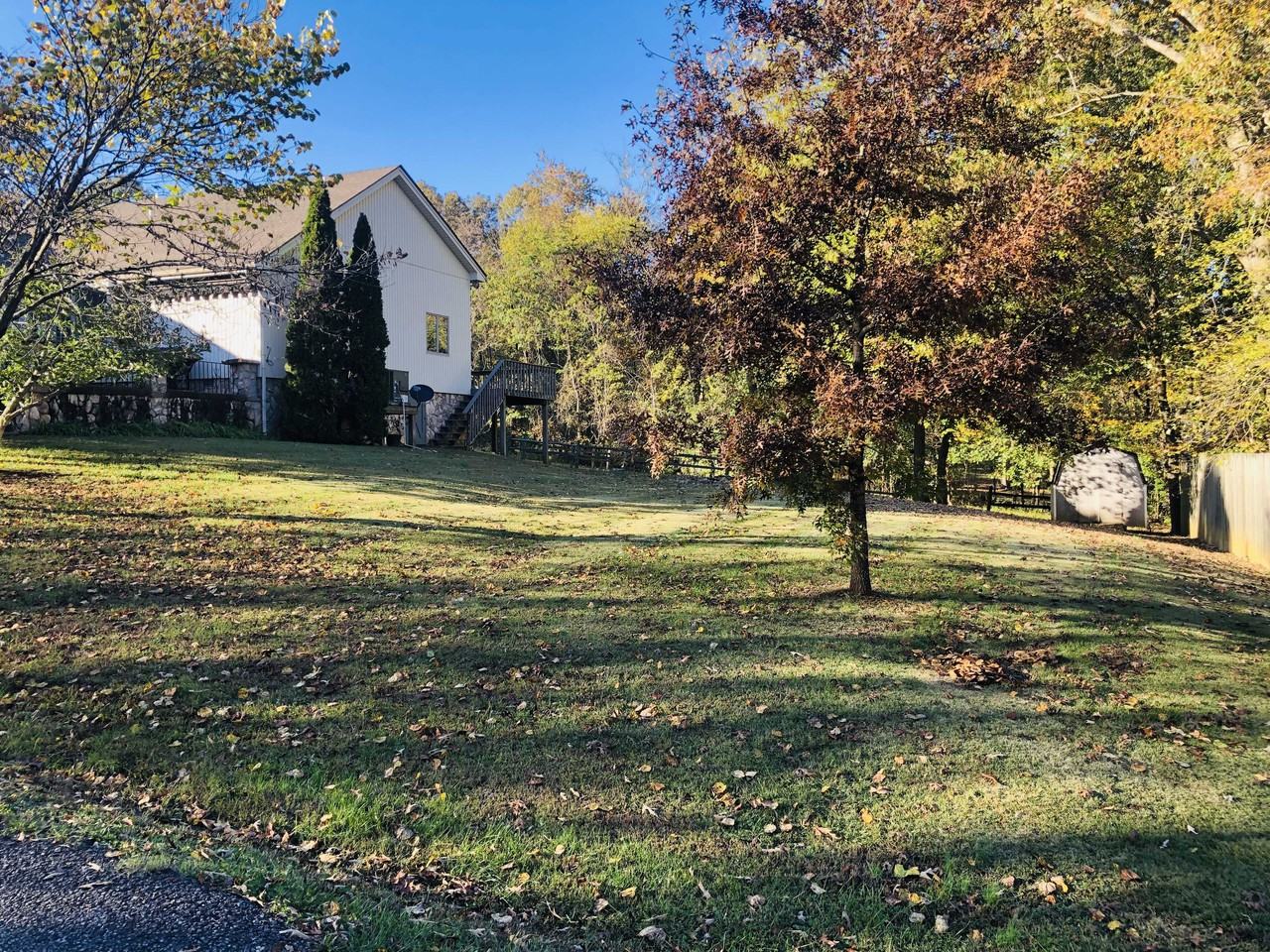 176 Kentucky Ave - Photo 3 of 18