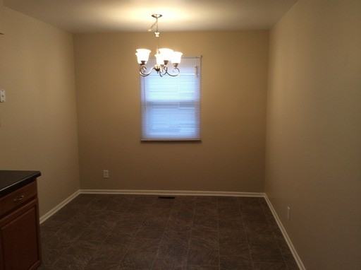 2905 Dietz St - Photo 2 of 4