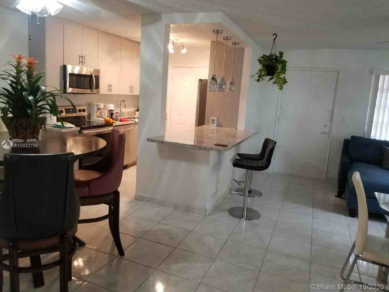 160 Northeast 203rd Terrace 8E, North Miami Beach, FL 33179 2