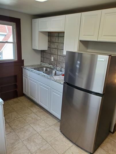 1450 South Chestnut Avenue - Photo 3 of 9