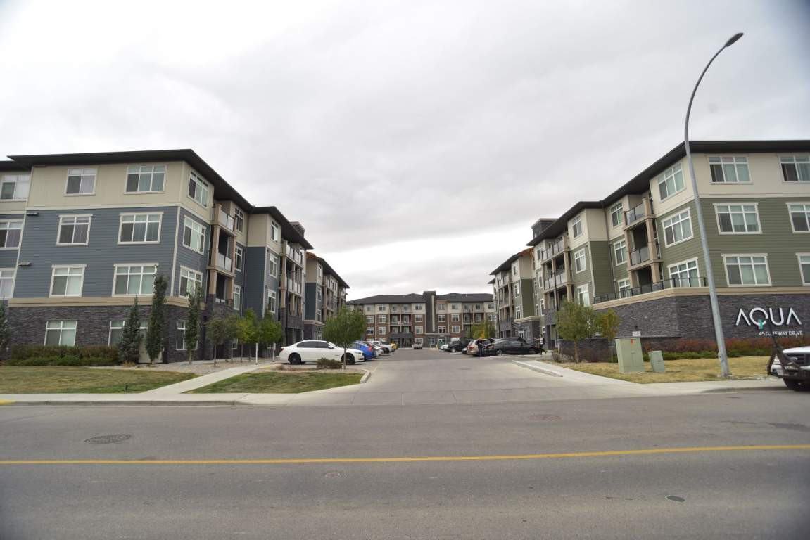 Aqua Residential Apartments for Rent - 45 Gateway Dr Ne, Airdrie, AB