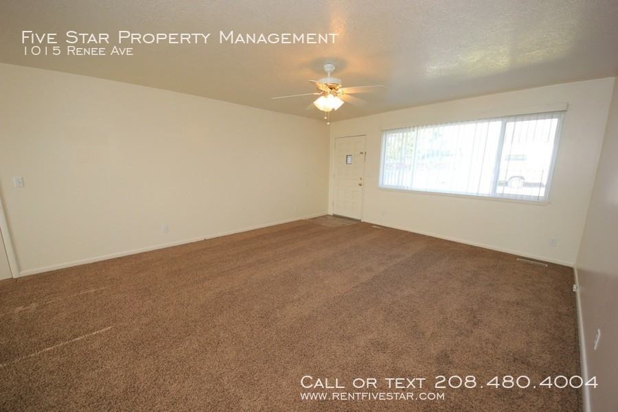 1015 Renee Ave - Photo 3 of 9