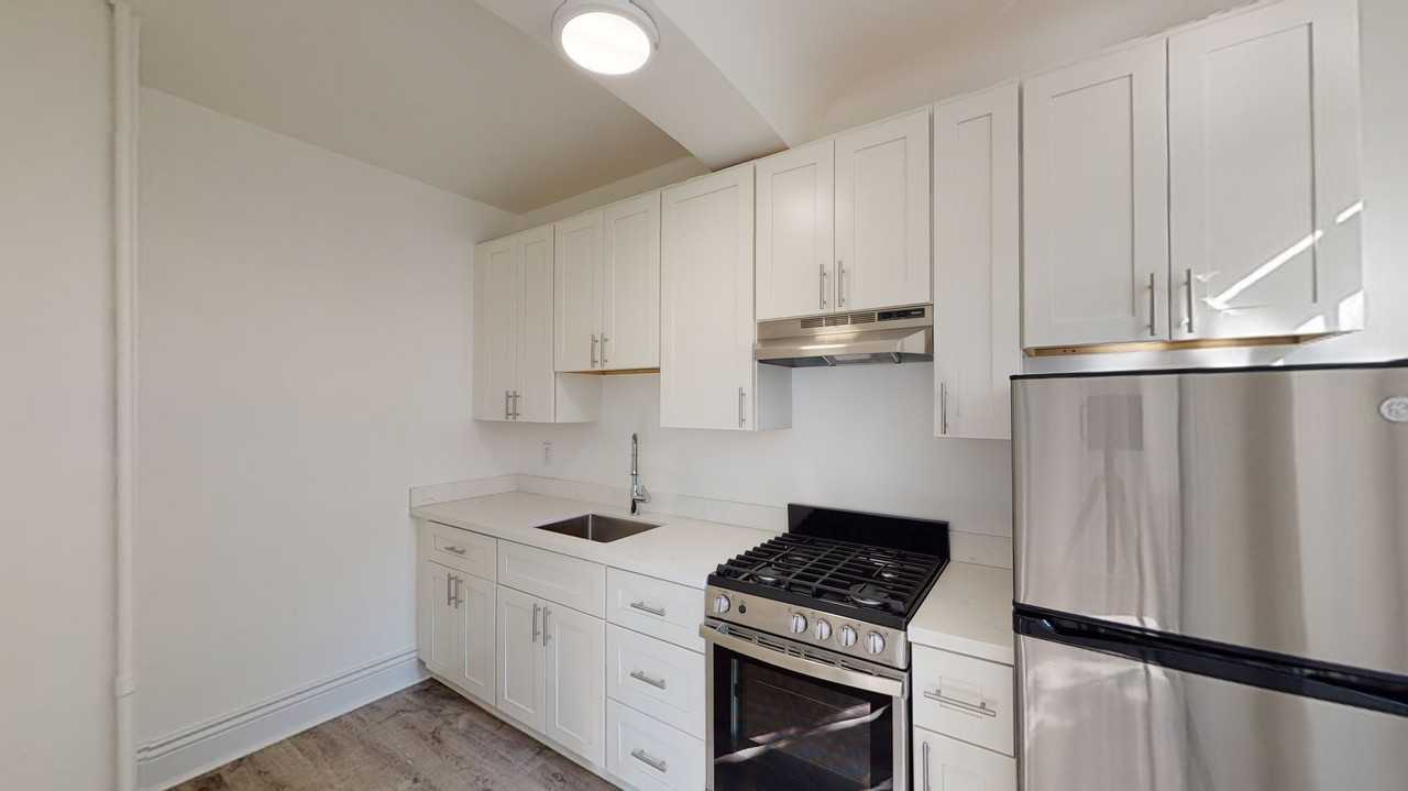 3270 21st St #204