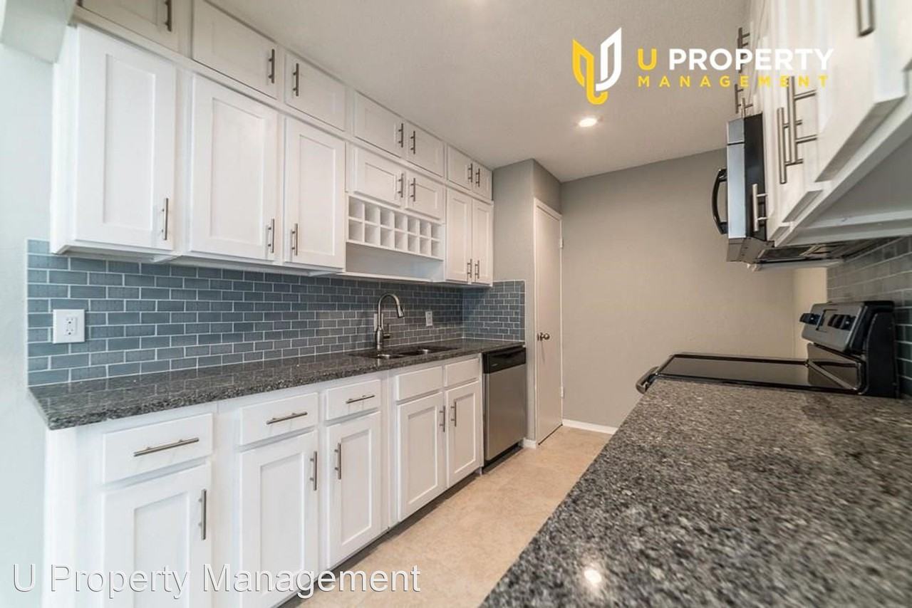 2915 Canis Cir - Photo 2 of 17