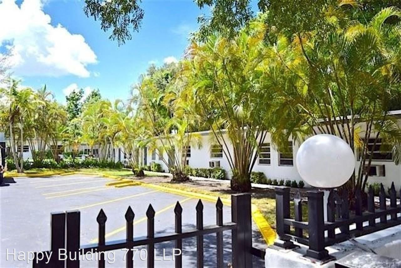 770 NE 123rd St - Photo 2 of 5