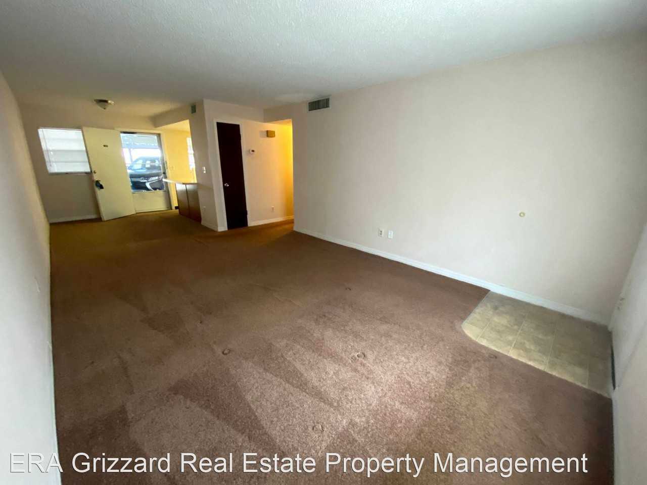 10 Lynnhurst Dr #110 - Photo 3 of 4