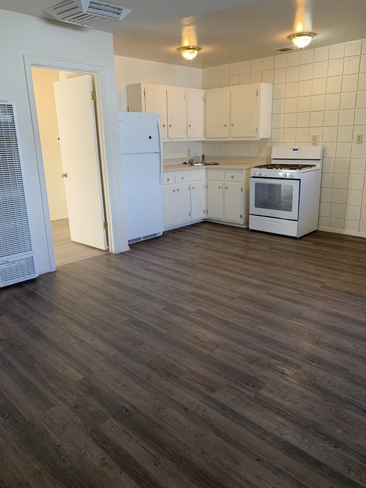 1200 Ortiz Dr Se - Photo 3 of 17