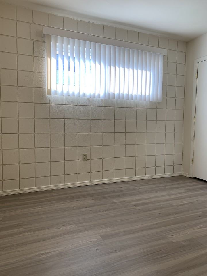 1200 Ortiz Dr Se - Photo 5 of 16