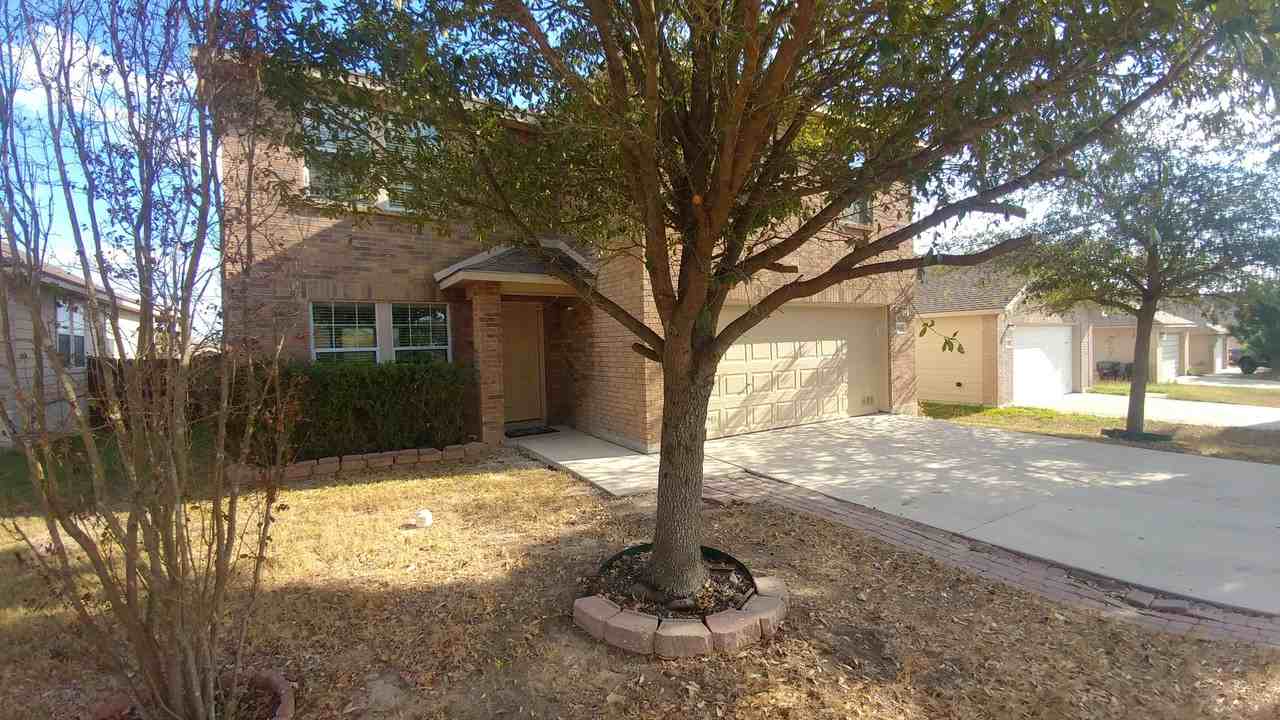 9604 Dublin Grn - Photo 2 of 27