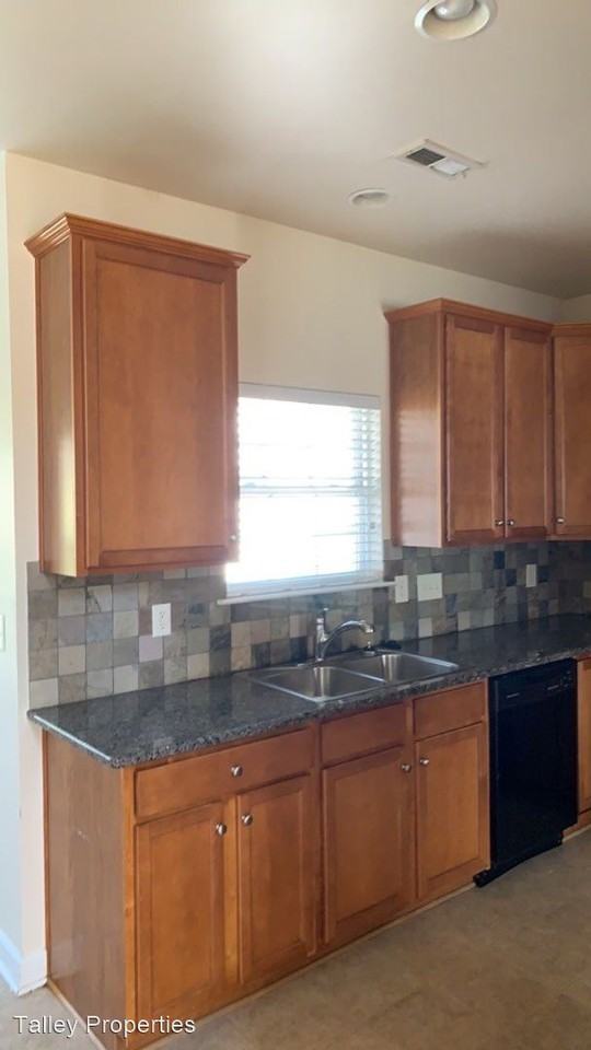2910 Watercrest Dr Nw - Photo 3 of 16