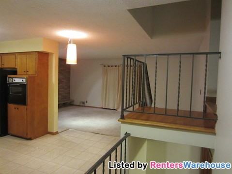 1270 Etna St - Photo 2 of 13
