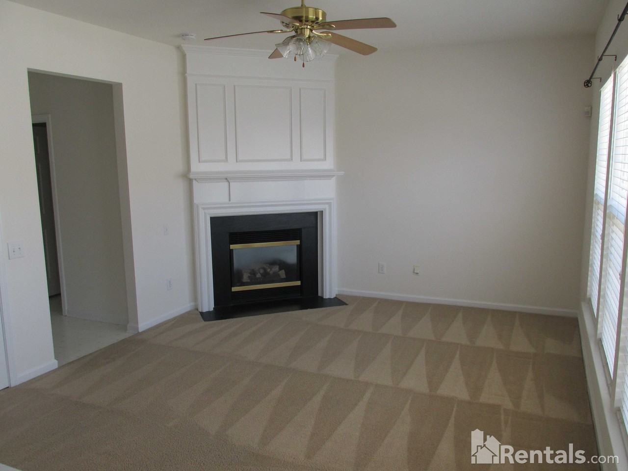 7017 Beverly Springs Dr - Photo 2 of 6