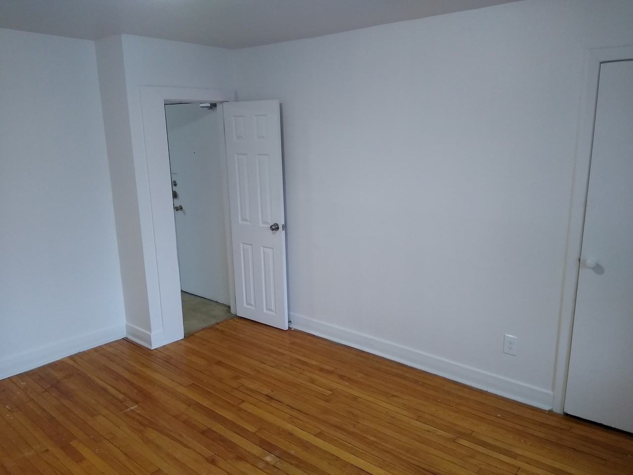 152 Guigues Avenue #4 - Photo 3 of 16