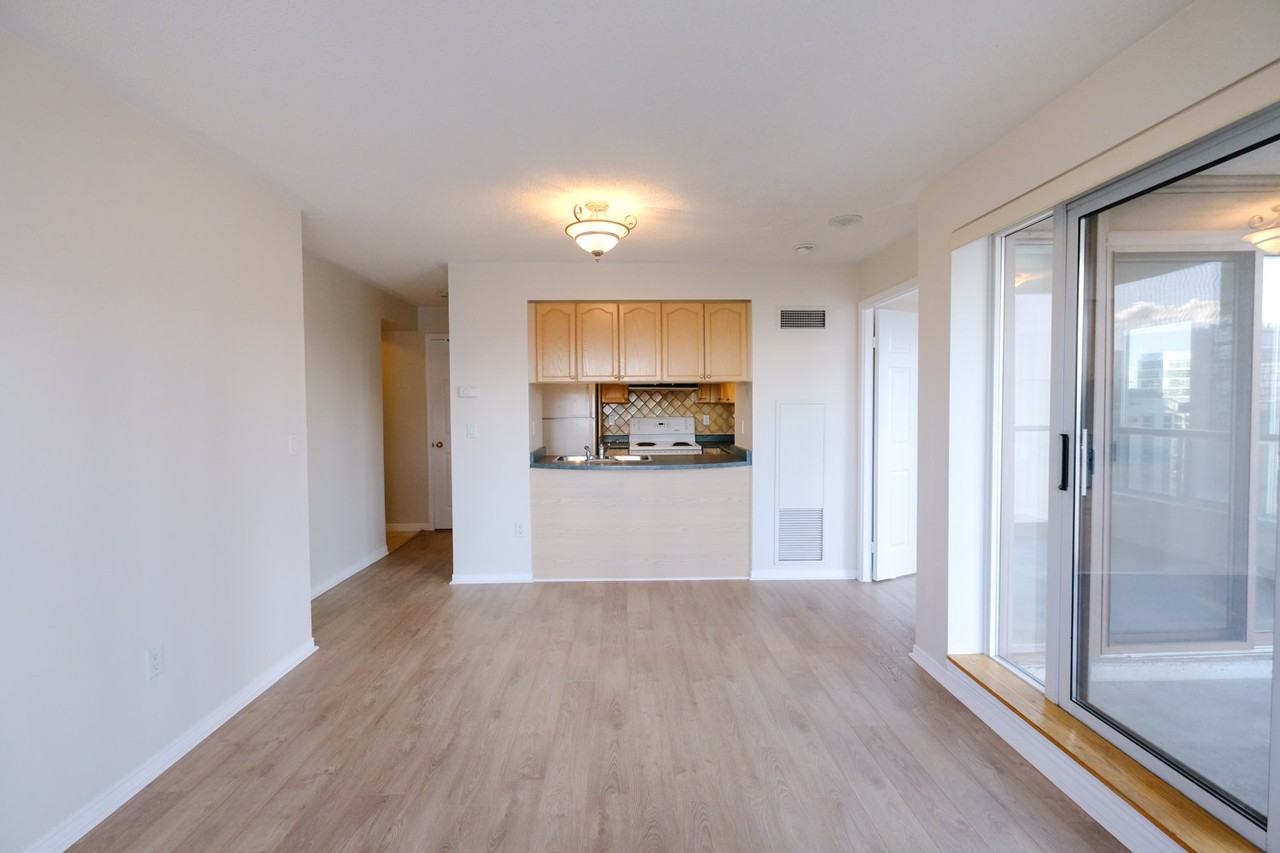 909 Bay Street #2005 - Photo 2 of 13