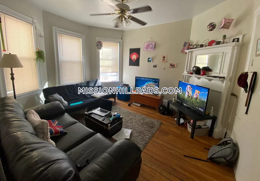 97B Calumet Street #1