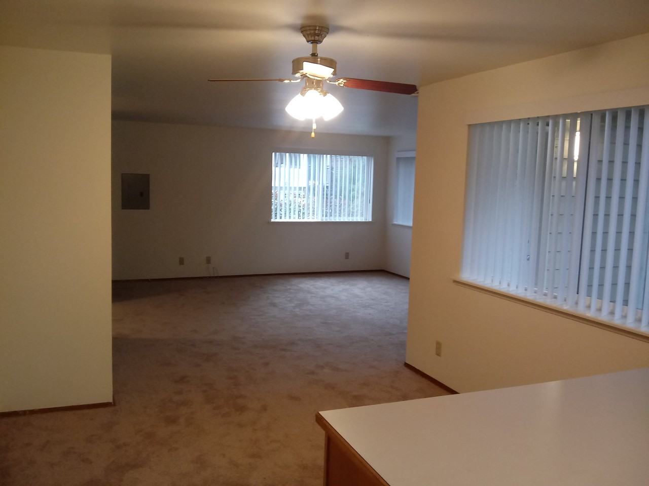 9403 Linden Apartments - Photo 2 of 8