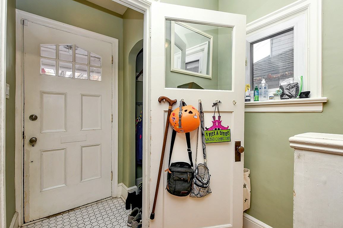 184 Aylmer Avenue - Photo 2 of 20