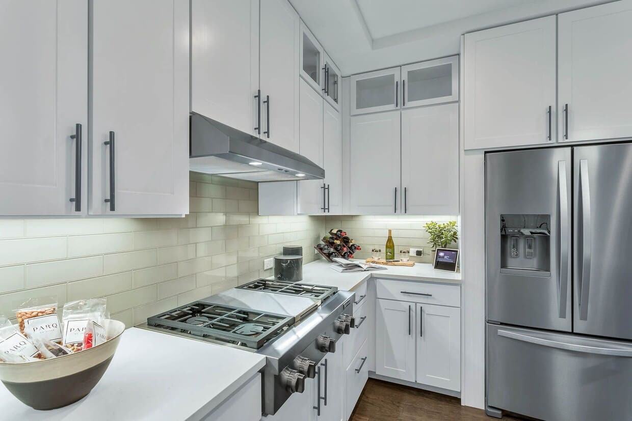 257 West 10th Avenue #811 - Photo 3 of 17