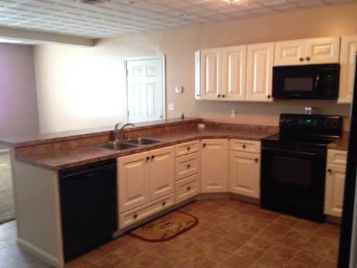 4 S College St - Photo 3 of 10