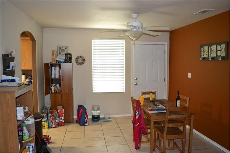 2812 Mildred St - Photo 3 of 6