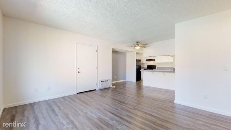 631 Blackshaw Ln - Photo 3 of 21