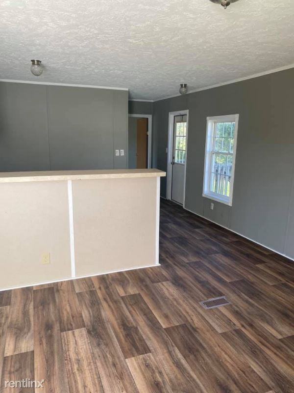 35 Culver Dr - Photo 2 of 4