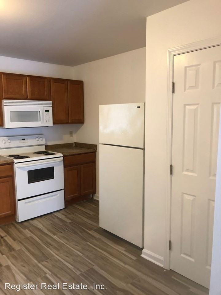 204 Wilker Neal Ave. - Photo 3 of 8