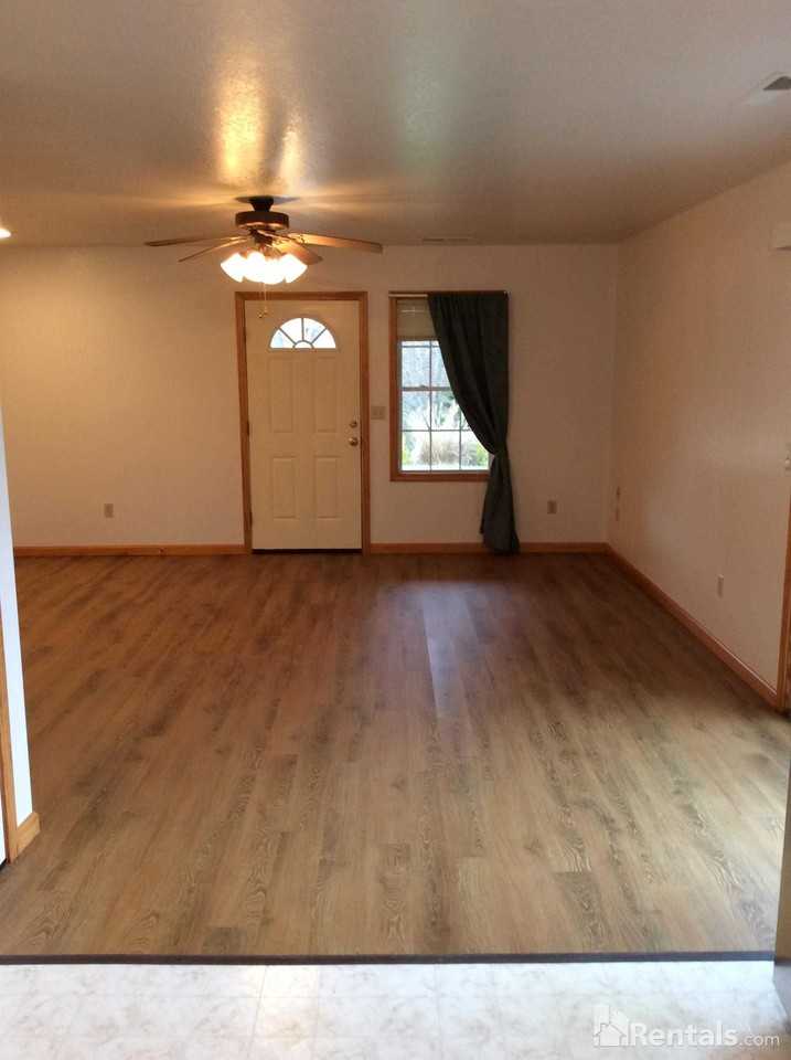 36 Jumping Branch Ln - Photo 3 of 9