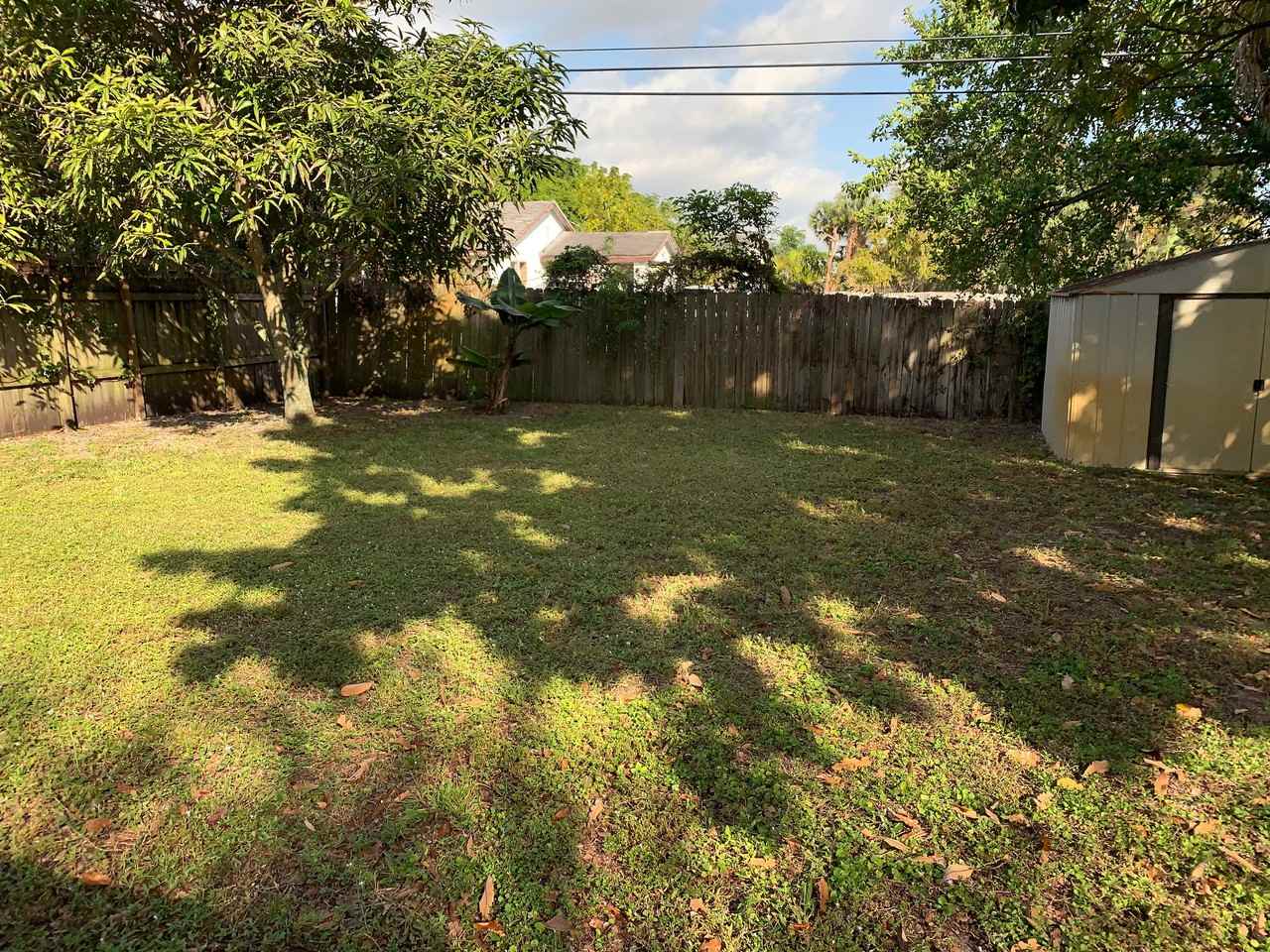 3285 Cherokee Ave - Photo 3 of 14